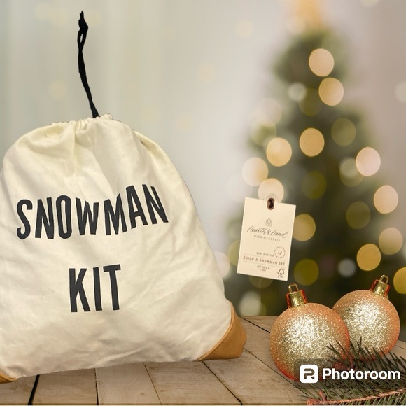Hearth & Hand Other - Hearth & Hand Magnolia Build-A-Snowman Kit